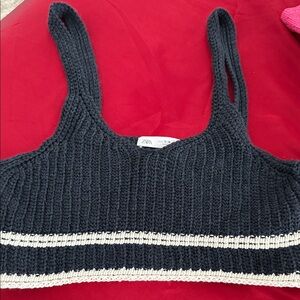 girls Zara navy blue and White Knit Crop Top